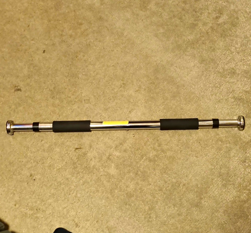Adjustable doorway pull - adjustable, &