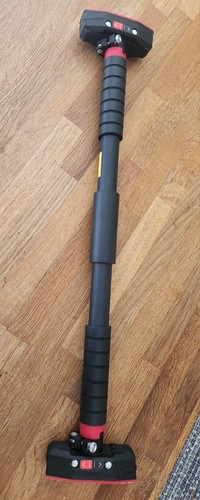 Doorway pull bar - doorway,