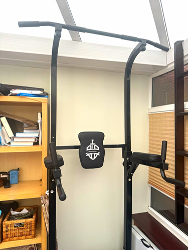 Black pull bar power - power, tower