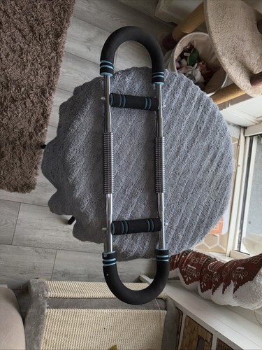 Adjustable steel doorway - steel,
